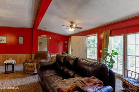 345 James Berry Rd, Magee, MS 39111 photo 9