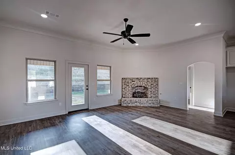 809 Silver Pointe, Pearl, MS 39208 photo 7