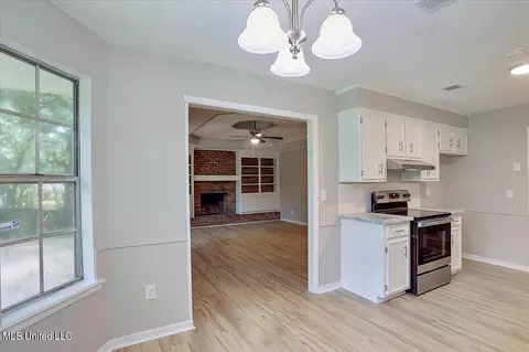4447 Beechwood Street St, Jackson, MS 39212 photo 10