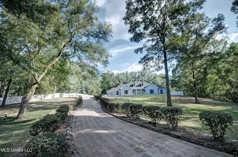 114 Debbo Ln, Florence, MS 39073