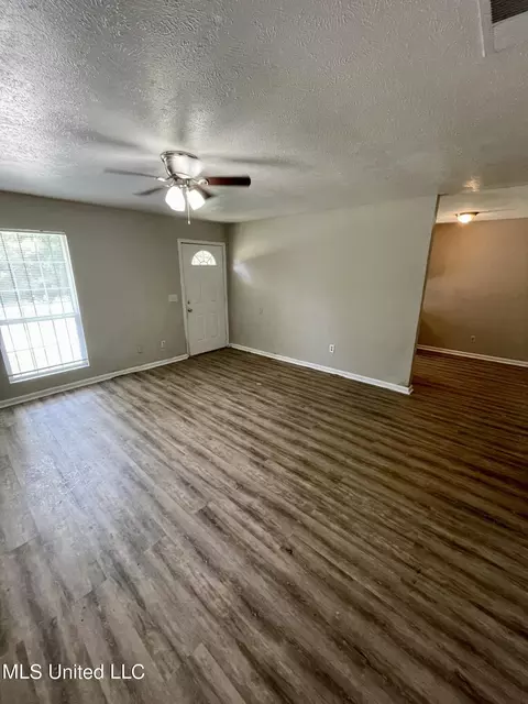 2118 Thousand Oaks Dr, Jackson, MS 39212 photo 16