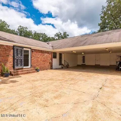 Exterior - 1595 Malone Rd, Nesbit, MS 38651 photo 18 of 36