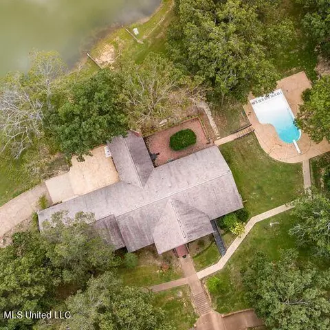 View/Area - 1595 Malone Rd, Nesbit, MS 38651 photo 9 of 14