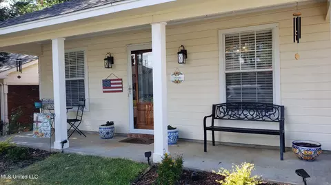 320 Audubon Cir, Brandon, MS 39047 photo 2