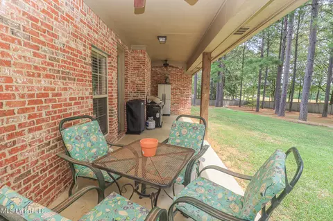 204 Kitty Hawk Cir, Brandon, MS 39047 photo 46