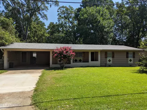 5378 Jamaica Drive Dr, Jackson, MS 39211