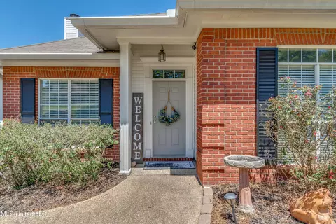 453 Treles Dr, Madison, MS 39110 photo 4