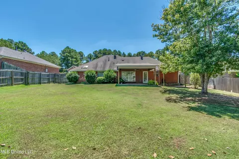 453 Treles Dr, Madison, MS 39110 photo 8