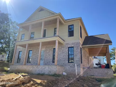 230 N Natchez Dr, Madison, MS 39110