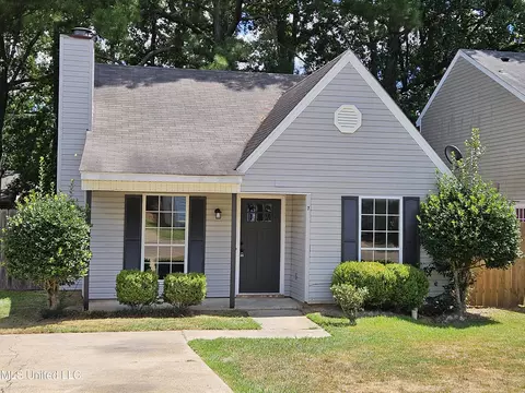 5563 Tiki Ln, Jackson, MS 39212