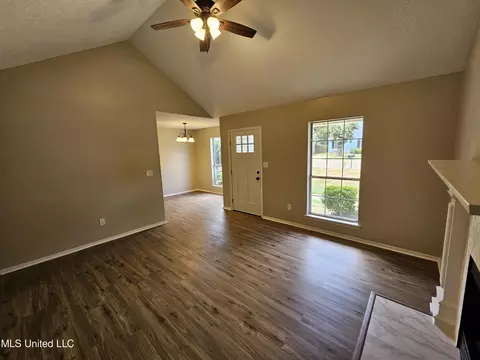 5563 Tiki Ln, Jackson, MS 39212 photo 15