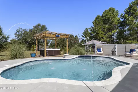 6 Stonegate Loop, Perkinston, MS 39573 photo 3