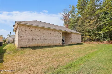 828 Long Leaf Cir, Brandon, MS 39042 photo 29