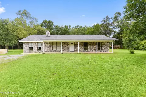 14601 Pine Ridge Rd, Ocean Springs, MS 39565
