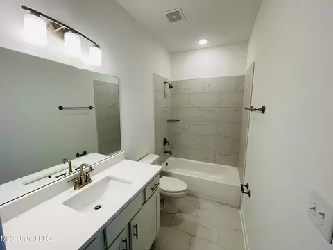 3889 Fieldstream Dr, Olive Branch, MS 38654 photo 7