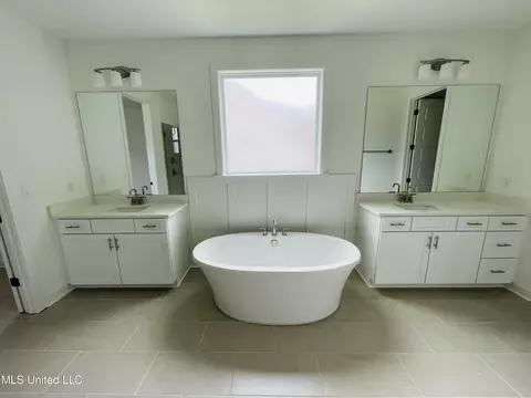 3889 Fieldstream Dr, Olive Branch, MS 38654 photo 12