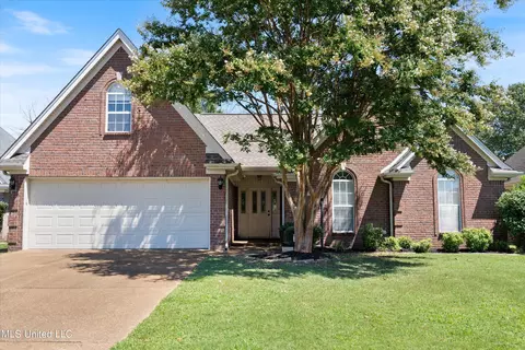 4832 Trolley Ln, Horn Lake, MS 38637