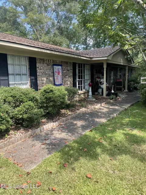 12377 Stiglets Rd, Gulfport, MS 39503