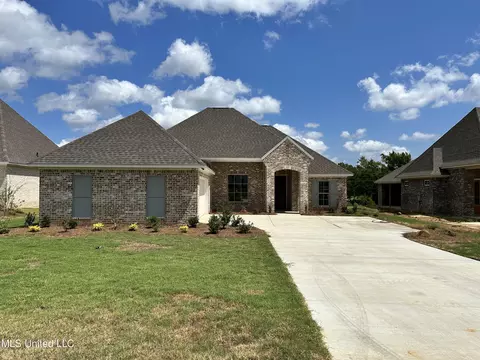 104 Autumn Dr, Madison, MS 39110