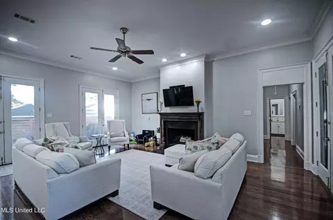 4206 Ridgewood Rd, Jackson, MS 39211 photo 8