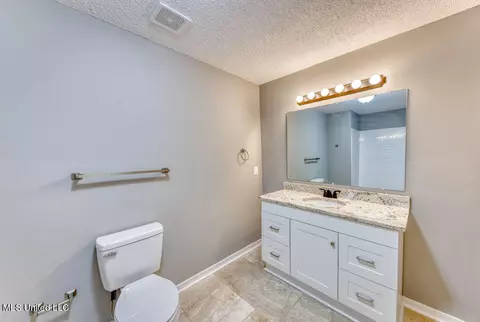 3805 Coventry Dr, Moss Point, MS 39562 photo 16