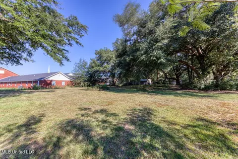 3805 Coventry Dr, Moss Point, MS 39562 photo 25