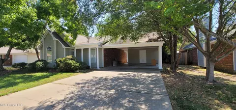 734 Whippoorwill Dr, Brandon, MS 39047 photo 2
