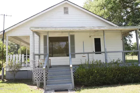 182 Collins Rd # B, Lucedale, MS 39452 photo 3