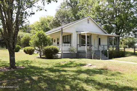 182 Collins Rd # B, Lucedale, MS 39452 photo 2