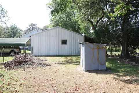 182 Collins Rd # B, Lucedale, MS 39452 photo 10