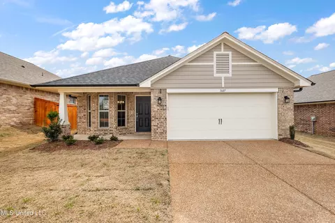 1607 Cambria Dr, Southaven, MS 38671