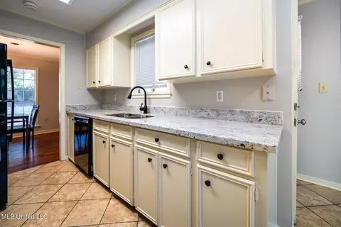 5235 Parkway Dr, Jackson, MS 39211 photo 15