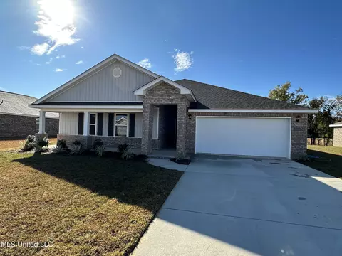 15333 Leighwood Ln, Biloxi, MS 39532