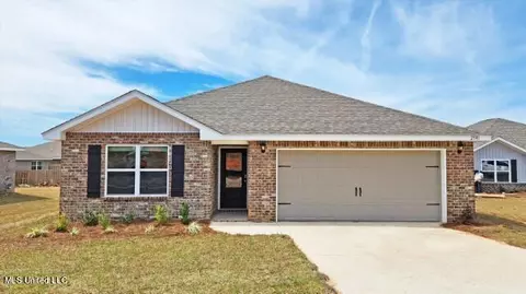 10129 Woodbury Dr, Gulfport, MS 39503