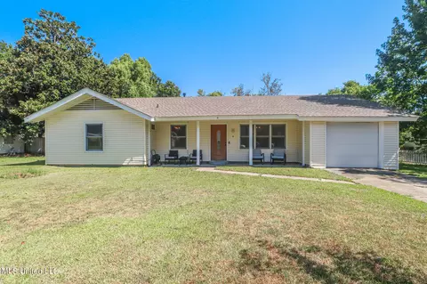 4 40th St, Gulfport, MS 39507