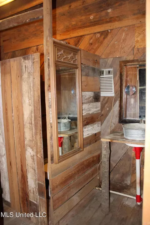 306 Walnut Road Rd, Canton, MS 39046 photo 6
