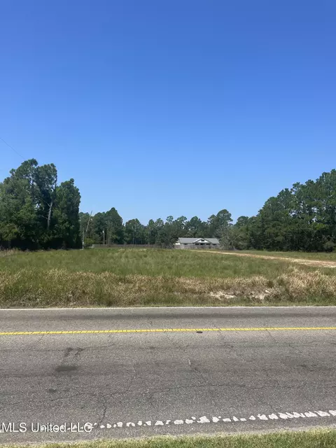 6331 Beatline Rd, Long Beach, MS 39560 photo 2