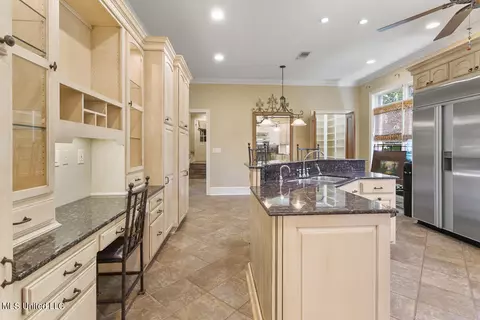 2016 S Petit Bois St, Jackson, MS 39211 photo 19