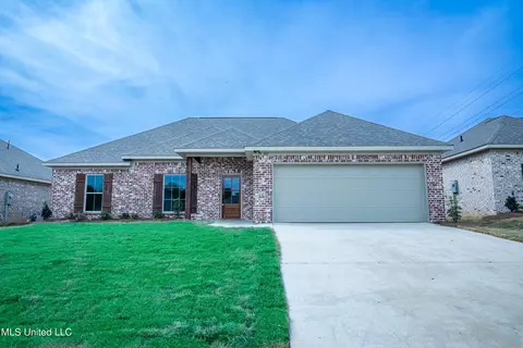 807 Oakbrook Way, Pearl, MS 39208