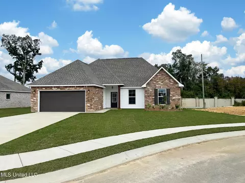 5 Diane Cv, Long Beach, MS 39560