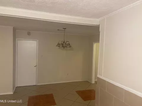 1831 Overbrook Dr, Jackson, MS 39213 photo 6