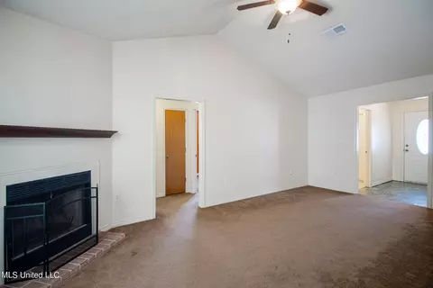 6 Michael Ct, Long Beach, MS 39560 photo 4