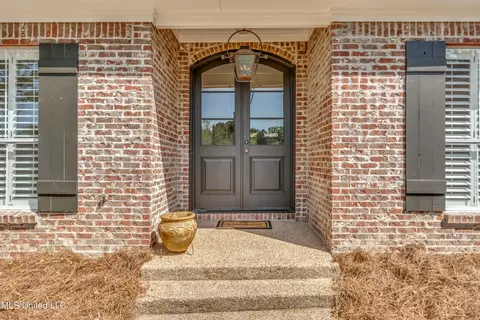 104 Indigo Ct, Madison, MS 39110 photo 2