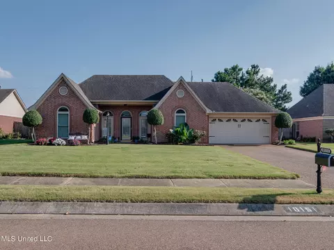 10151 Fox Hunt Dr, Olive Branch, MS 38654