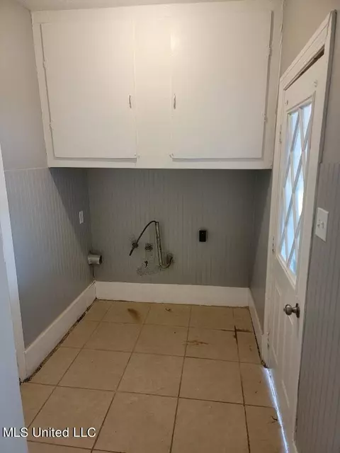 1526 W Mcdowell Rd, Jackson, MS 39204 photo 5