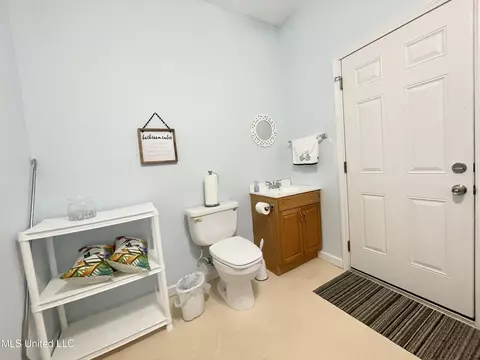 347 Fairview Dr, Biloxi, MS 39531 photo 38