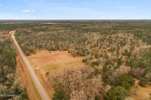 Kiln - Delisle Road, Kiln, MS 39556