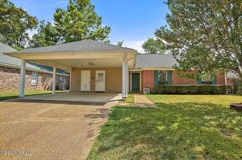 502 Stockton Cv, Flowood, MS 39232