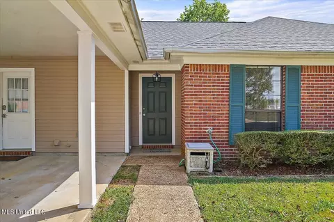 502 Stockton Cv, Flowood, MS 39232 photo 4
