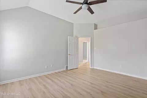 9654 E Sandidge Rd, Olive Branch, MS 38654 photo 13